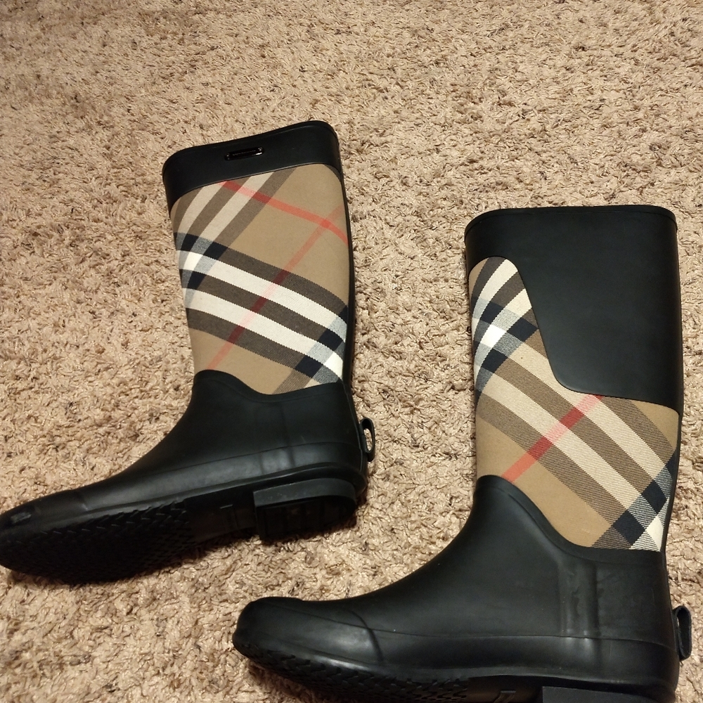 Burberry Clemence Rainboots